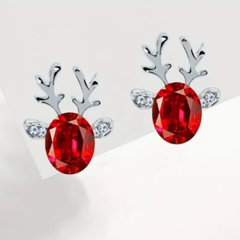 New! Exquisite Christmas Antler Stud Earrings - Picture 1 of 1